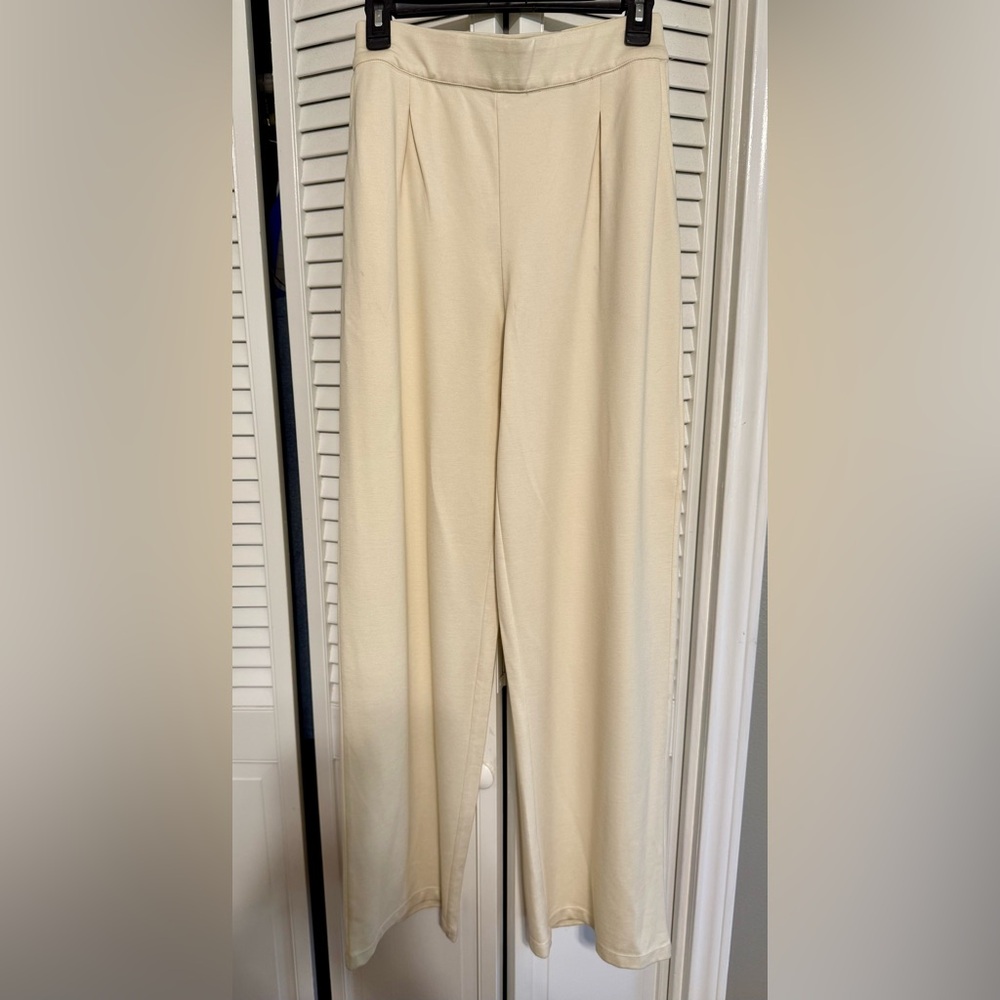 Max Studio Cream Women's Pants